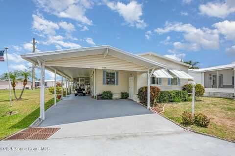 7685 Fox Hunter Circle, Micco, FL 32976