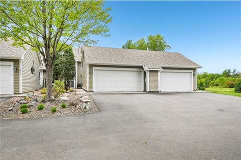 8631 Seasons Parkway, Woodbury, MN 55125