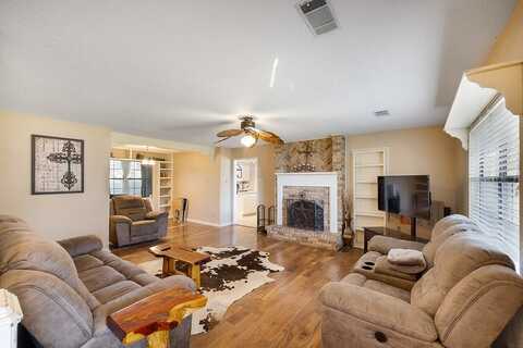 90 Fishermans Bend Drive, Pointblank, TX 77364