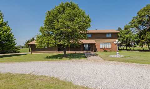 1005 N Conway Springs, Conway Springs, KS 67031