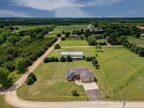 10307 Quail Ln, Arkansas City, KS 67005