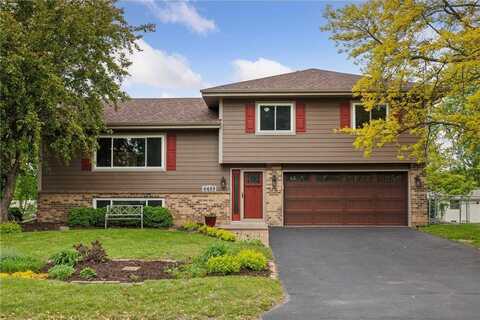 4499 Oakhurst Avenue, Vadnais Heights, MN 55127
