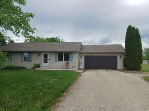 4643 N Laura Drive, Janesville, WI 53545