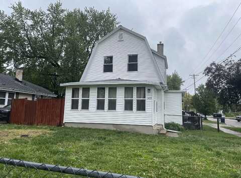 1423 Clark Street, Janesville, WI 53545