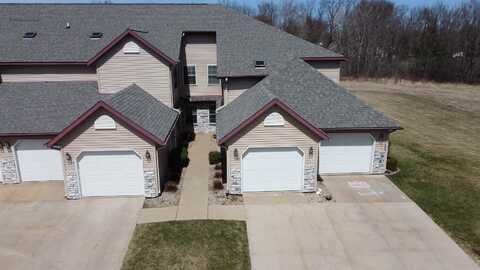 433 Eberlein Court, Mauston, WI 53948