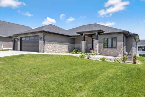 802 Lynn Street, Waunakee, WI 53597