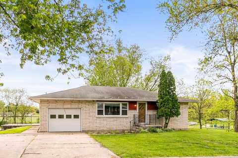 171 Academy Street, Poynette, WI 53955