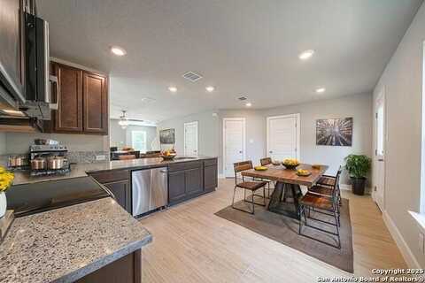 324 Mar Hill, Seguin, TX 78155