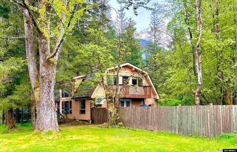 6041 Pine Street, Juneau, AK 99801