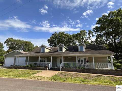 13878 Gypsy, Warsaw, MO 65355