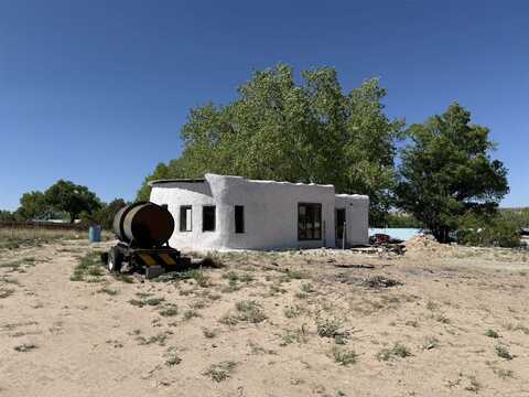 County Road 140 196B, Medanales, NM 87548