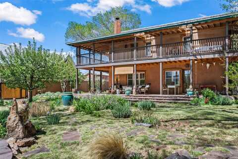 3 St. Anthonys Loop, Pecos, NM 87552