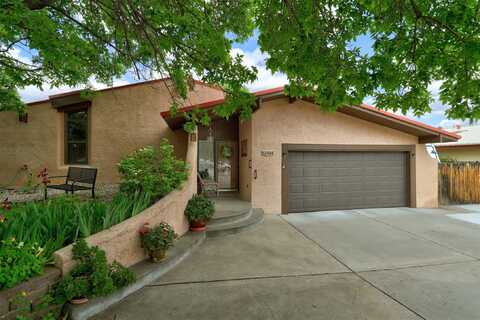 444 Aragon, White Rock, NM 87547