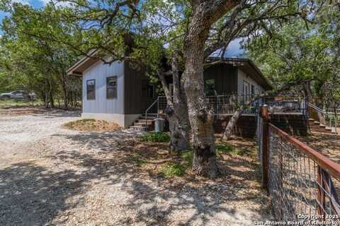 107 Smokey River S, Boerne, TX 78006