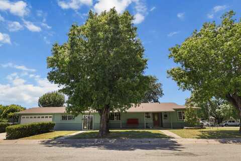 585 Walton Drive, Red Bluff, CA 96080