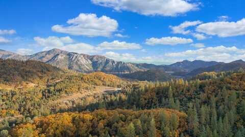 19582 Fawn Road, Lakehead, CA 96051