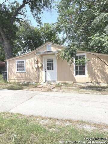 837 Denver, New Braunfels, TX 78130