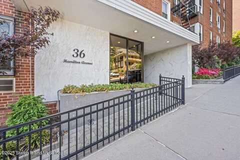 36 Hamilton, Staten Island, NY 10301