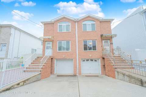 95 Burke Avenue, Staten Island, NY 10314