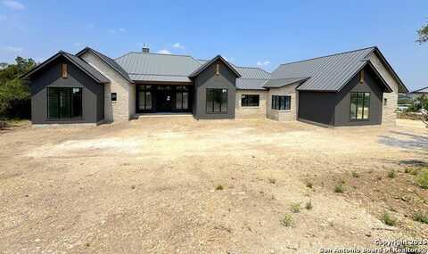 985 Malbec Loop, Canyon Lake, TX 78133