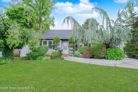 134 Kirshon Avenue, Staten Island, NY 10314