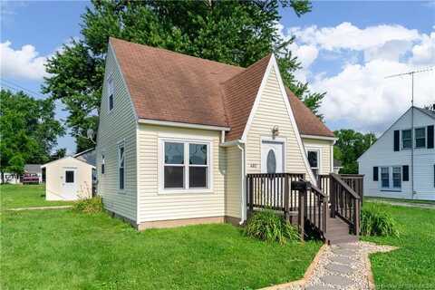 482 N Meridian Street, Scottsburg, IN 47170