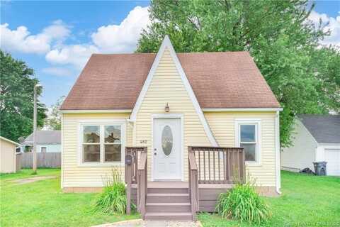 482 N Meridian Street, Scottsburg, IN 47170