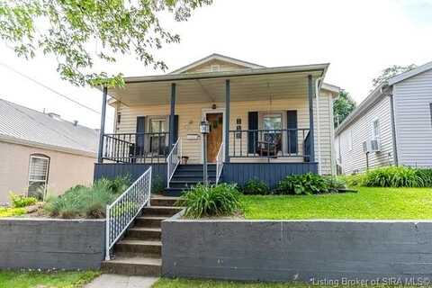 125 St. Michaels Avenue, Madison, IN 47250