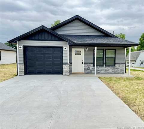 460 S Highway 31, Austin, IN 47102