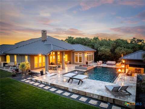 913 Coolabah Avenue, New Braunfels, TX 78132