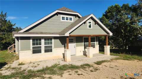 905 Roadrunner Spur, Canyon Lake, TX 78133