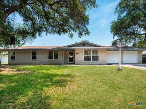 322 Cloudmont Drive, Windcrest, TX 78239