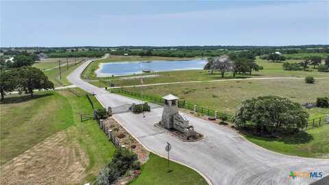 56 Powder Ridge, Luling, TX 78648