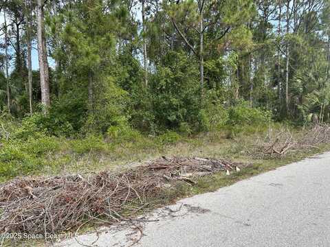 1474 Hardey Road SW, Palm Bay, FL 32908