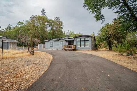 4782 Old Stage Road, Central Point, OR 97502