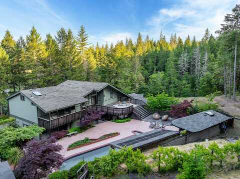 1550 Draper Valley Road, Selma, OR 97538