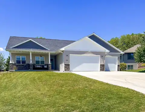 224 Clover Lane, Janesville, WI 53537