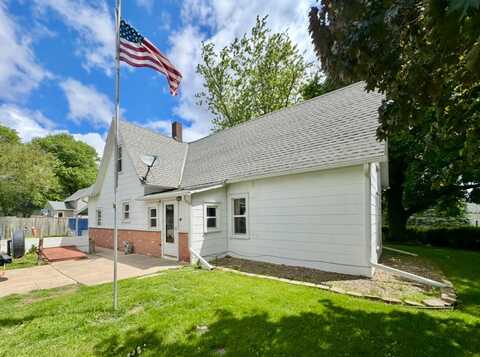 2209 7TH Street, HARLAN, IA 51537