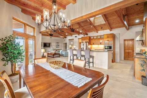 45 Paseo Del Antilope, Santa Fe, NM 87506