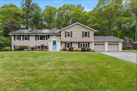 19 Bruce Drive, North Smithfield, RI 02896