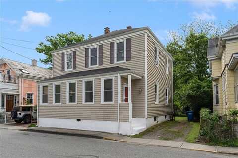 53 Warner Street, Newport, RI 02840