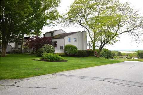272 North Farm Drive, Bristol, RI 02809