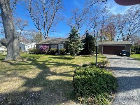 80 Frontier Road, Warwick, RI 02889