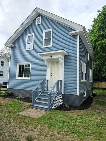 29 Arthur Street, Warwick, RI 02888