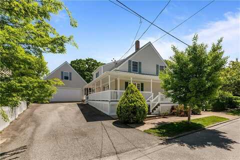 30 First School Street, Bristol, RI 02809