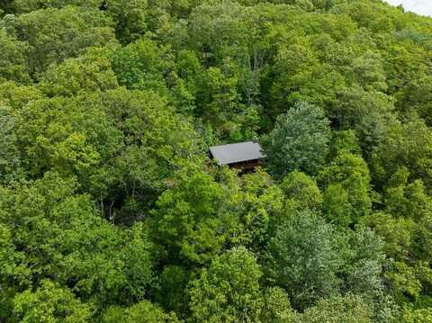111 Fox Trot Ln, Meadows of Dan, VA 24120