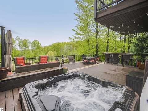 2506 Hawks Eye Drive, Bellaire, MI 49615