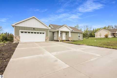 8516 S Olivia Drive, Maple City, MI 49664