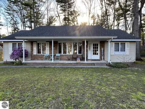 302 Huron Street, Traverse City, MI 49686