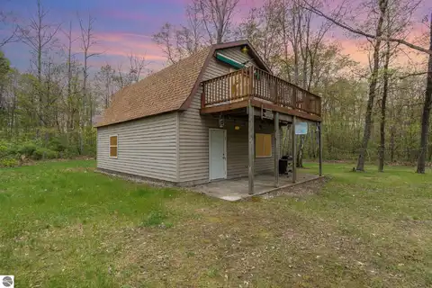 8105 Bamfield Road, South Branch, MI 48761
